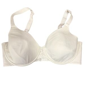 Curvation White Underwire Bra Lace Detail, size 38DD
